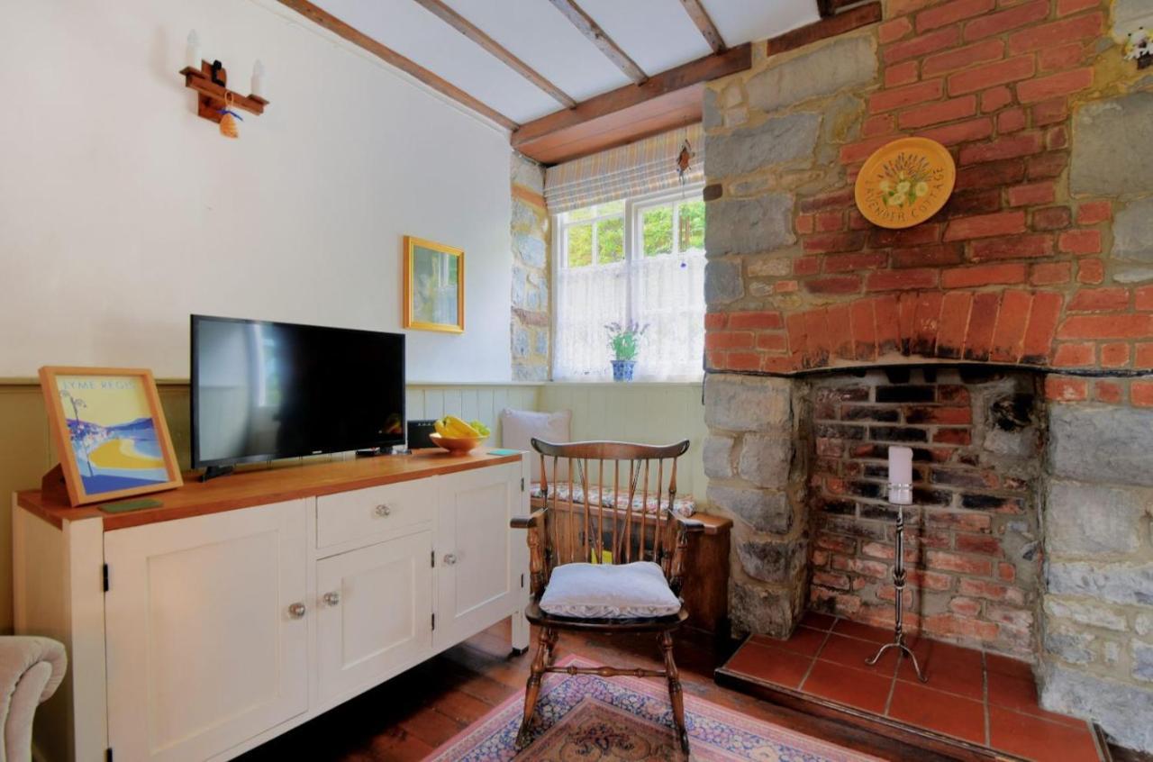 Lavender Cottage Lyme Regis Exterior photo